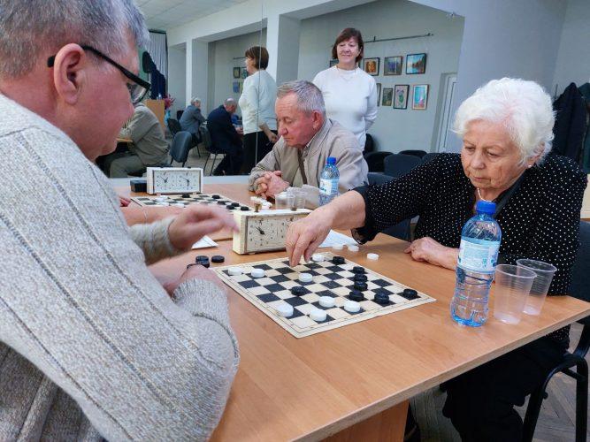 Второй шашечный турнир «Верный шаг» среди ветеранов труда Ленинского района