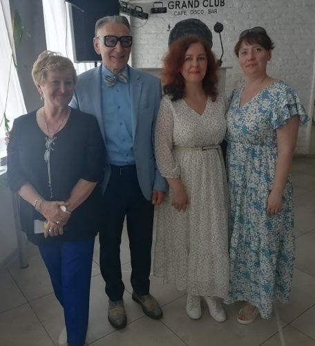 «Школа серебряного волонтера»