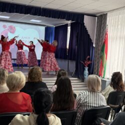 Торжественное мероприятие, приуроченное к Неделе родительской любви